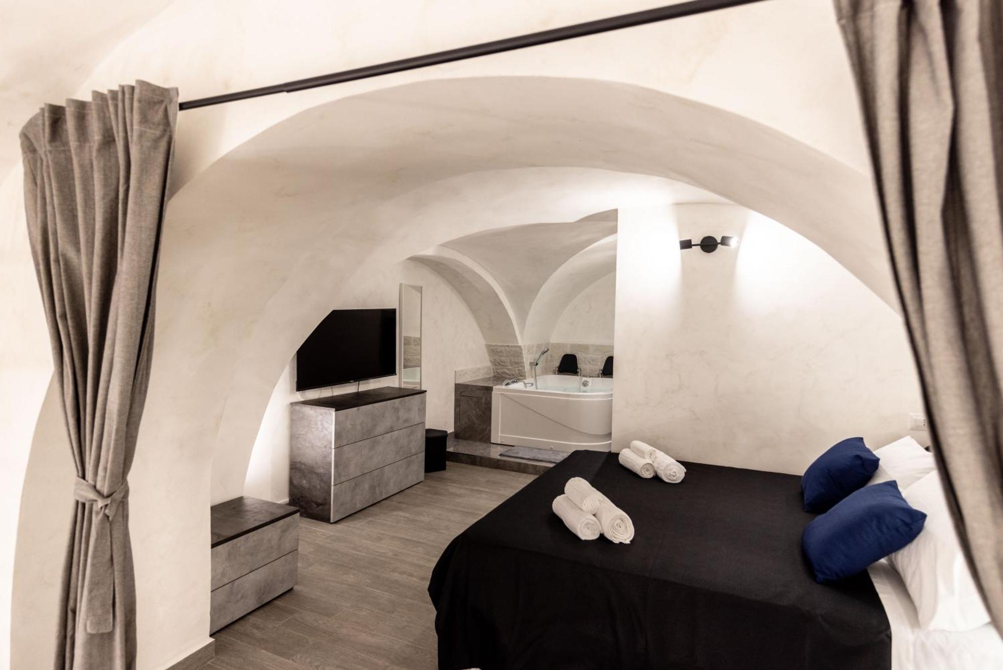 Alfa Apartment *